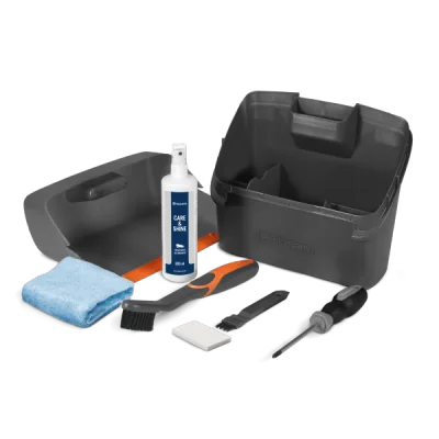 Husqvarna compatible, kit d'entretien robot tondeuse compact, 2 brosses, racloir, tournevis et spray nettoyant