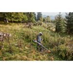 Détail du couteau taillis 300 mm fourni avec STIHL FS 311