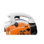 Souffleur à main BG56 STIHL démonstration d'utilisation jardin
