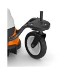 Tondeuse professionnelle STIHL RMA 765V détail des lames et carter aluminium