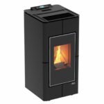 Poêle à granulés étanche Tendenza 8 kW vue frontale grande vitre flammes