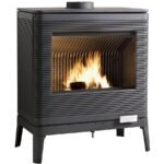 Poêle à bois en fonte Kazan 9 kW anthracite vue de face avec ailettes